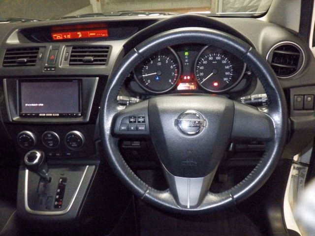 NISSAN LAFESTA