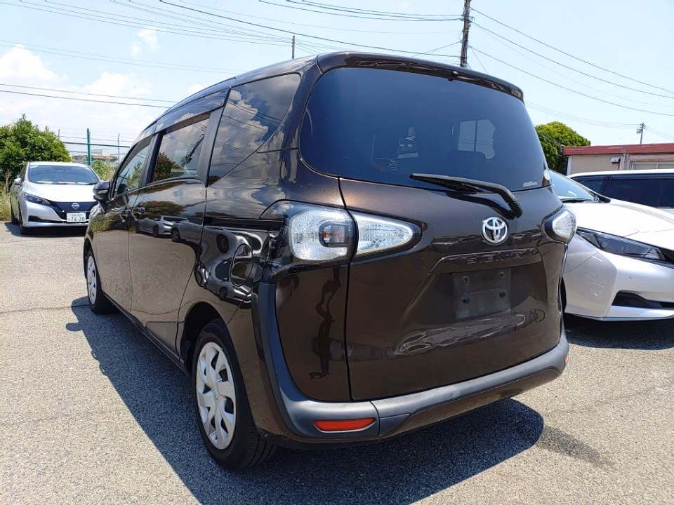TOYOTA SIENTA