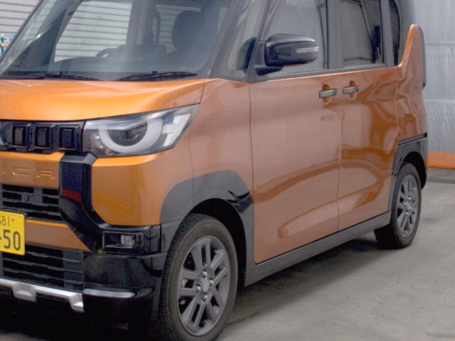 MITSUBISHI DELICA MINI