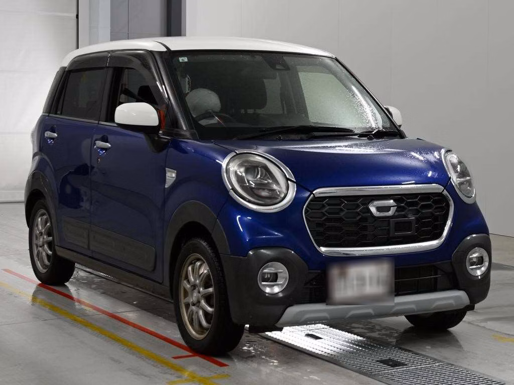 DAIHATSU CAST