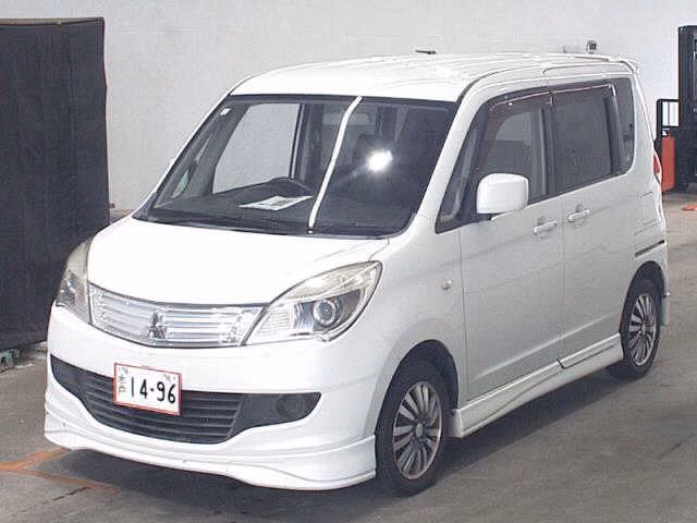 MITSUBISHI DELICA D:2