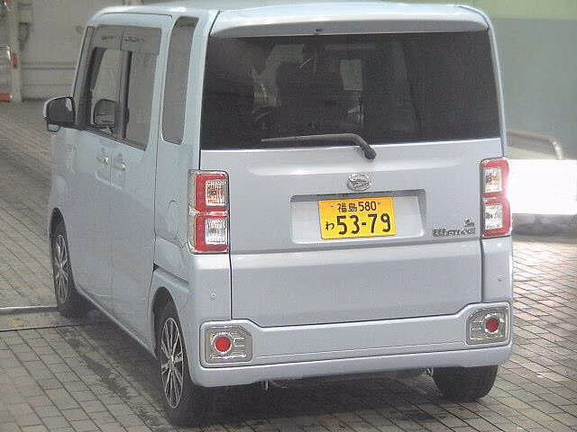 DAIHATSU WAKE