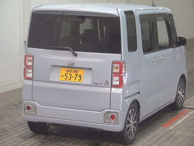 DAIHATSU WAKE