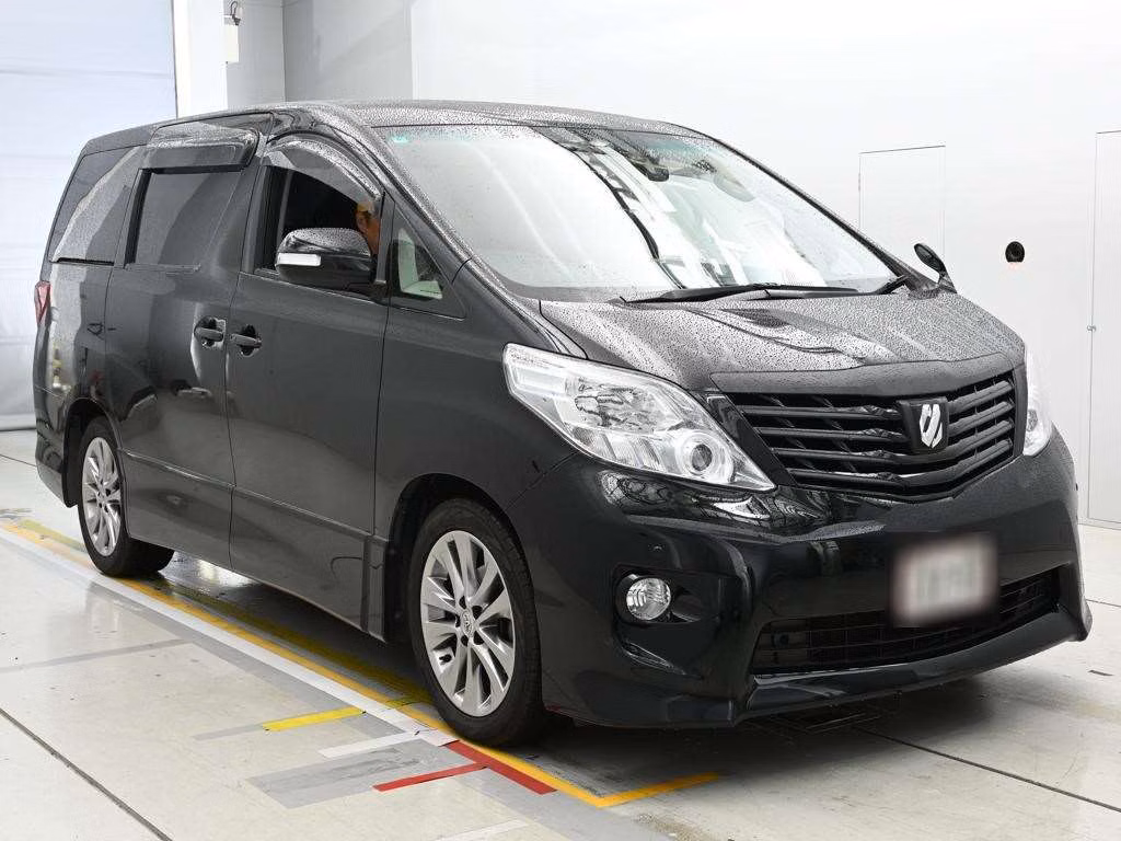 TOYOTA ALPHARD