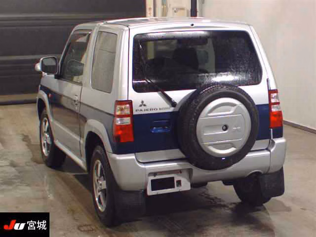 MITSUBISHI PAJERO MINI