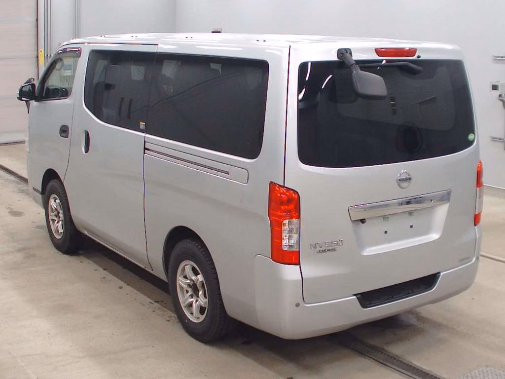NISSAN NV350 CARAVAN