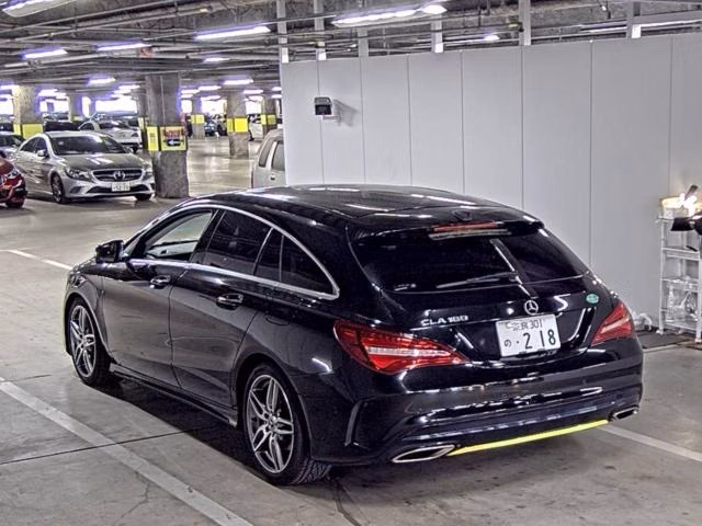 MERCEDES-BENZ CLA-CLASS