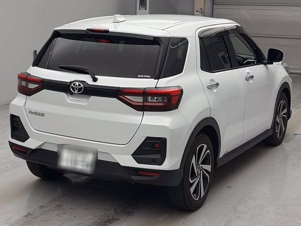 TOYOTA RAIZE