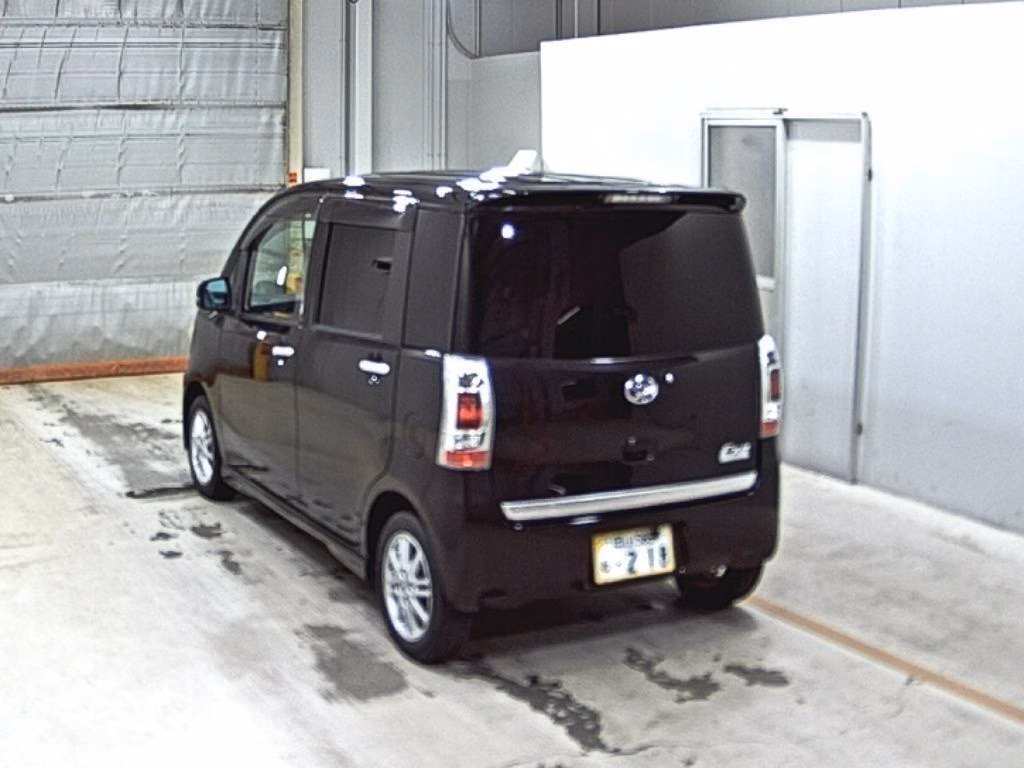 DAIHATSU TANTO EXE
