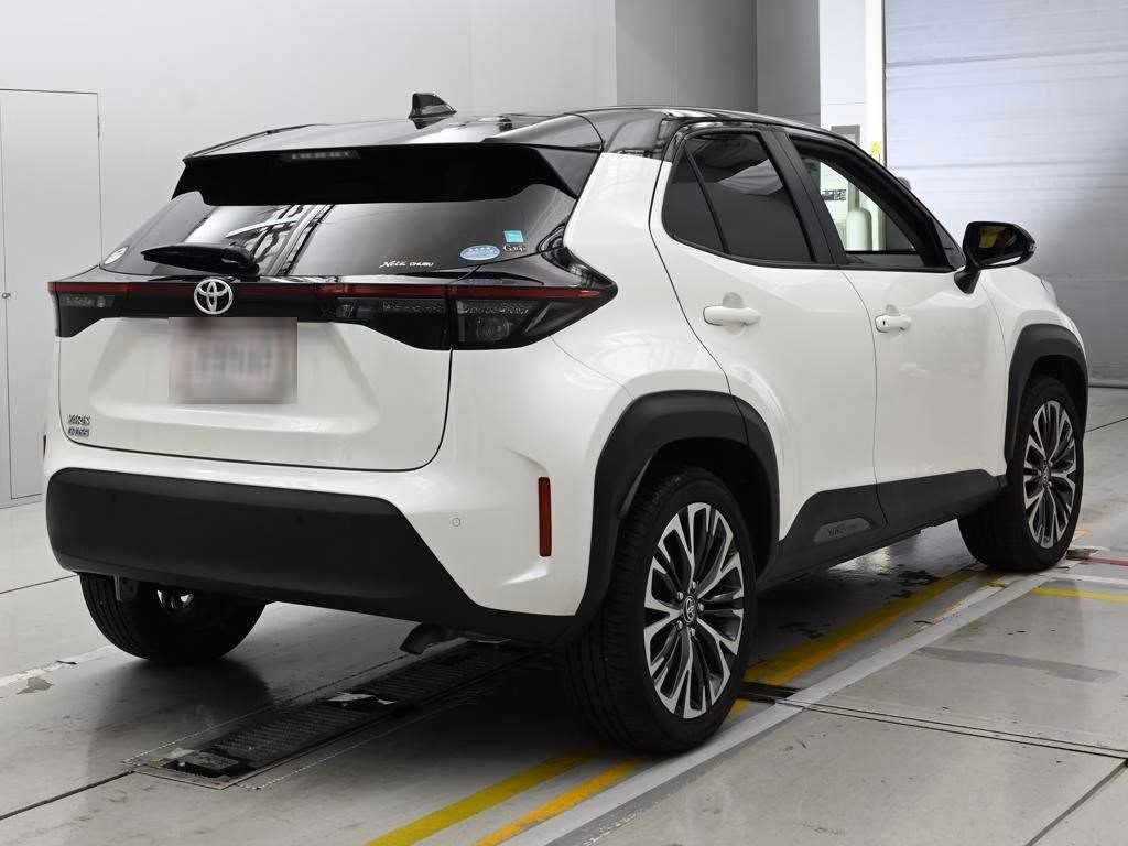 TOYOTA YARIS CROSS