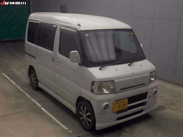 MITSUBISHI TOWN BOX