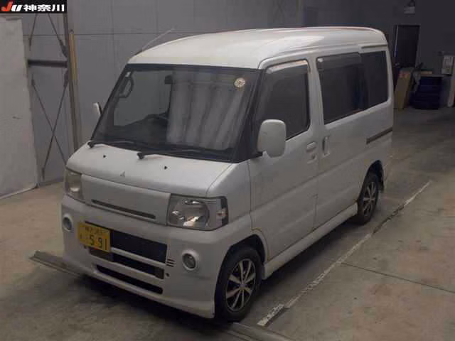 MITSUBISHI TOWN BOX