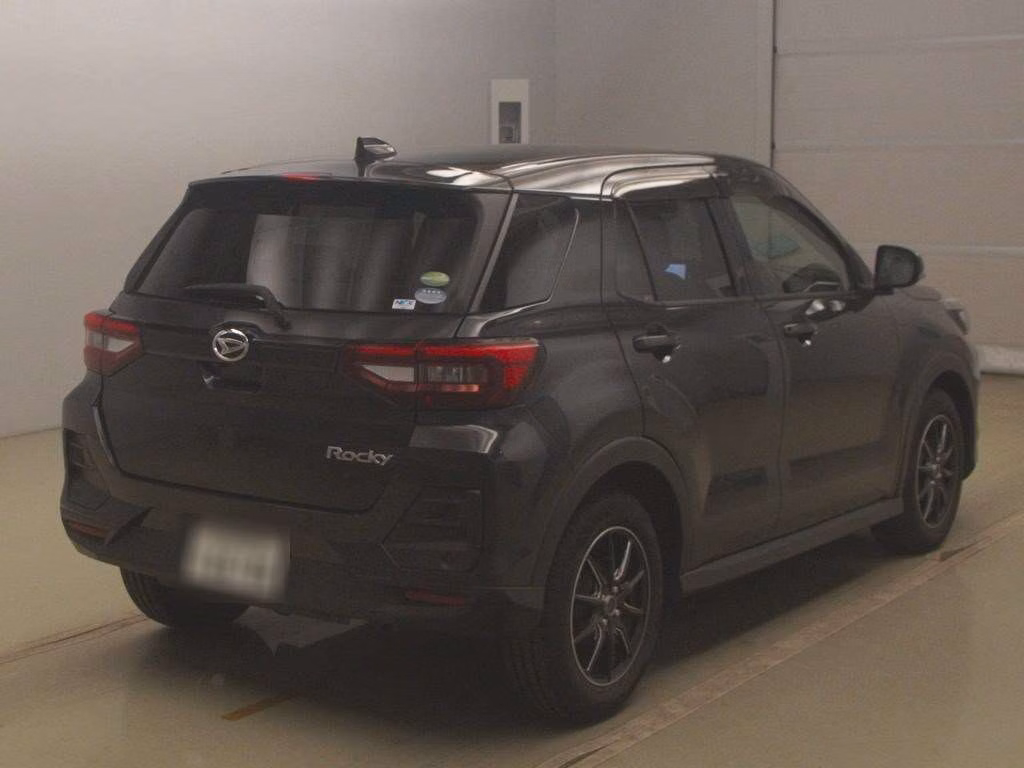 DAIHATSU ROCKY
