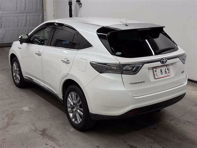 TOYOTA HARRIER
