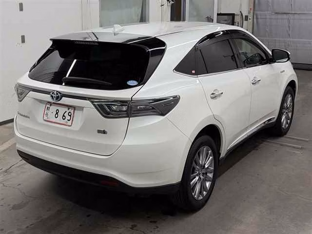 TOYOTA HARRIER