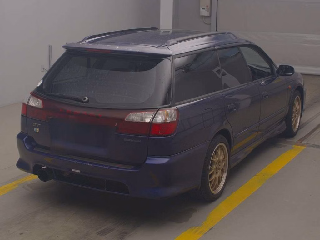 SUBARU LEGACY