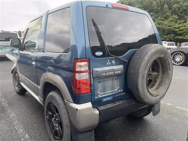 MITSUBISHI PAJERO MINI