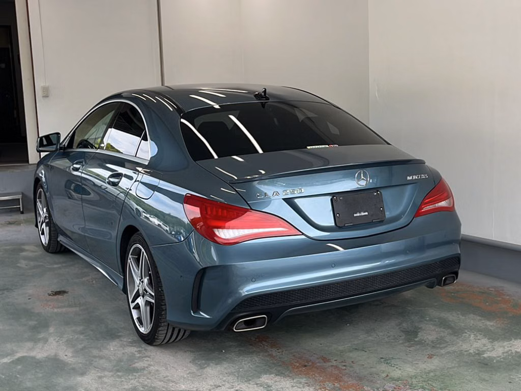 MERCEDES-BENZ CLA-CLASS