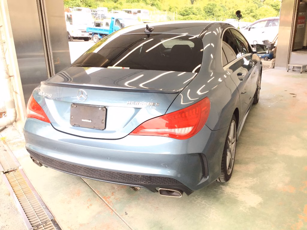 MERCEDES-BENZ CLA-CLASS