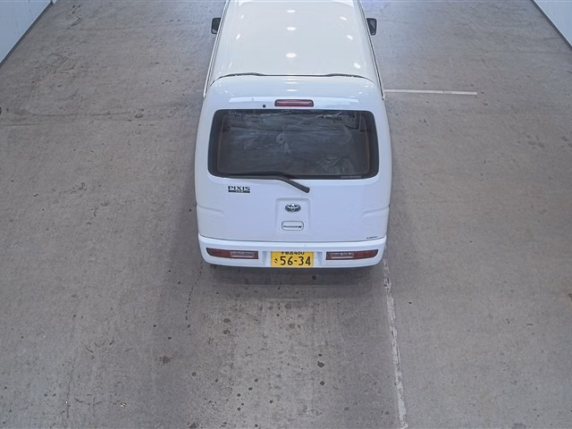 TOYOTA PIXIS VAN