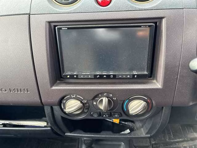MITSUBISHI PAJERO MINI