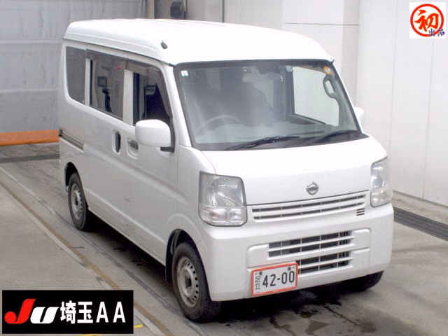 NISSAN NV100 CLIPPER