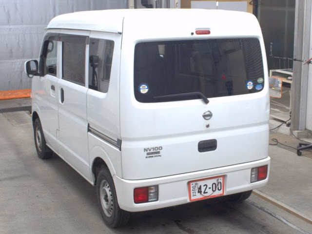 NISSAN NV100 CLIPPER