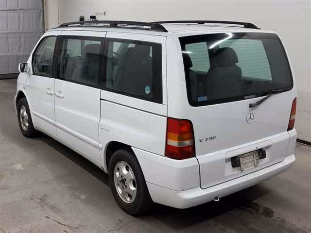 MERCEDES-BENZ V-CLASS