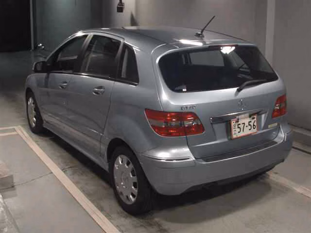 MERCEDES-BENZ B-CLASS