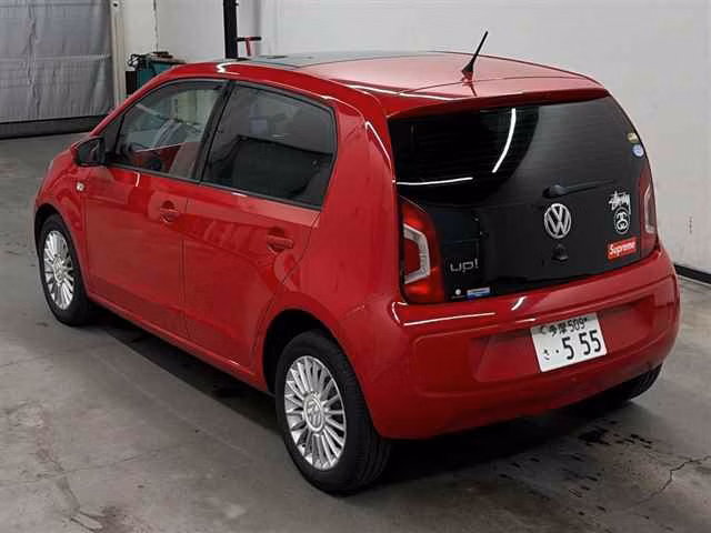VOLKSWAGEN UP!