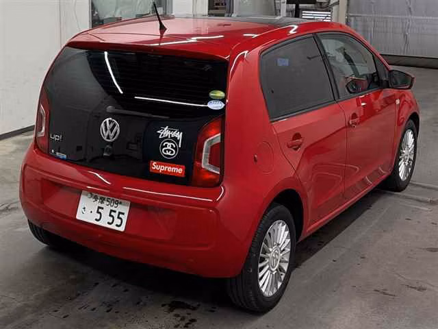 VOLKSWAGEN UP!