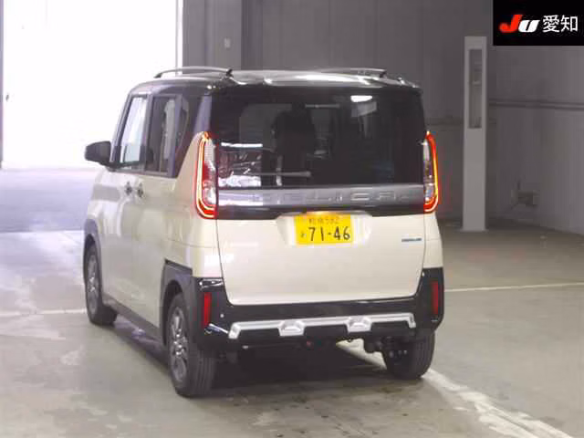 MITSUBISHI DELICA MINI