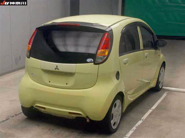 MITSUBISHI I