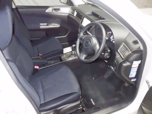 SUBARU EXIGA