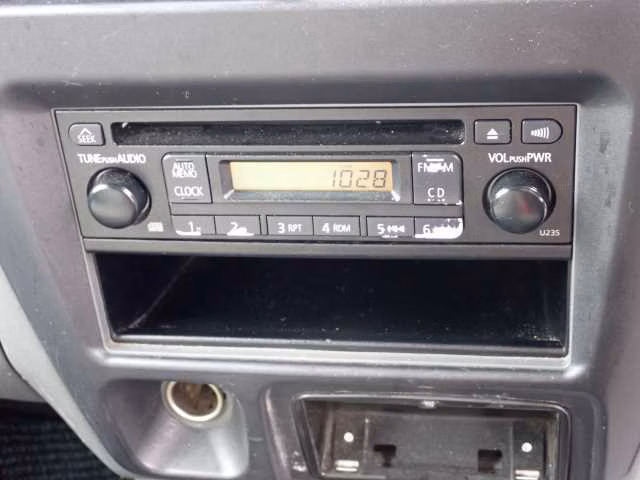 MITSUBISHI TOWN BOX