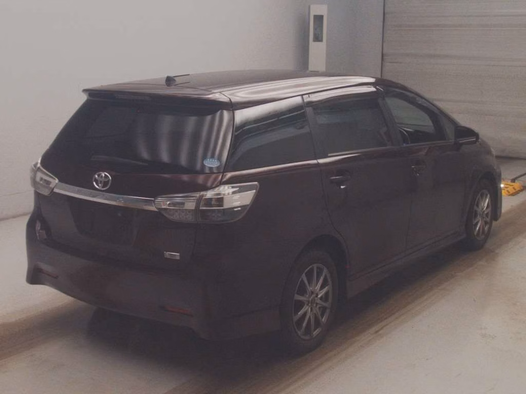 TOYOTA WISH