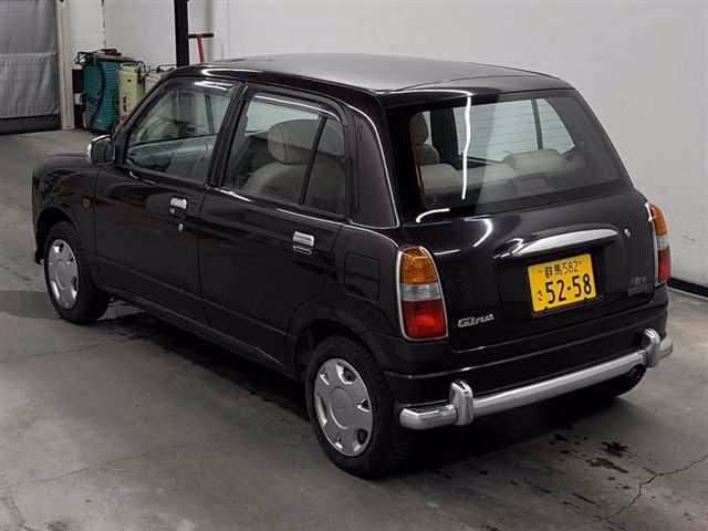 DAIHATSU MIRA GINO