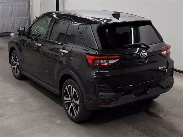 DAIHATSU ROCKY