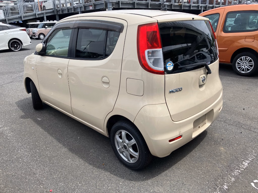 NISSAN MOCO