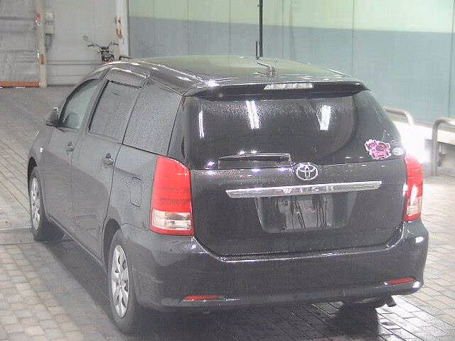 TOYOTA WISH