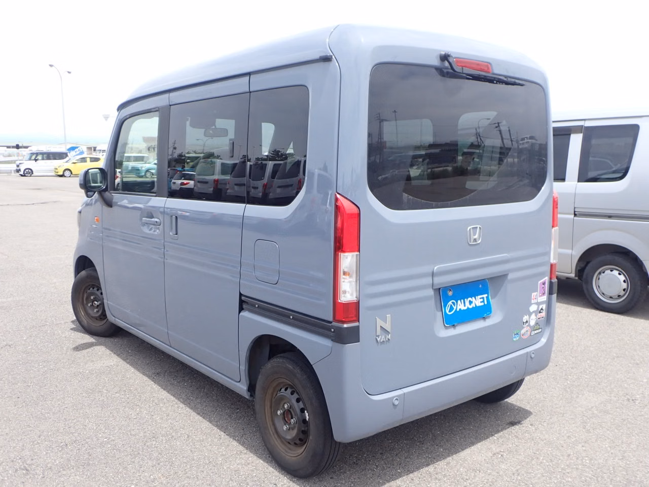 HONDA N-VAN