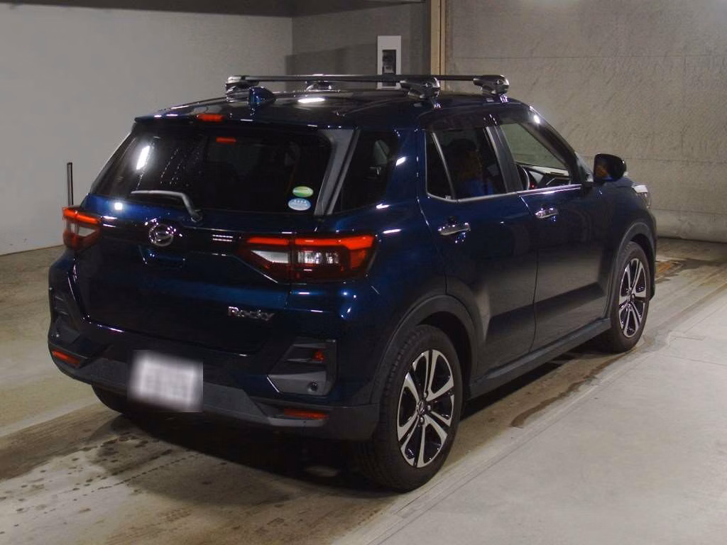 DAIHATSU ROCKY