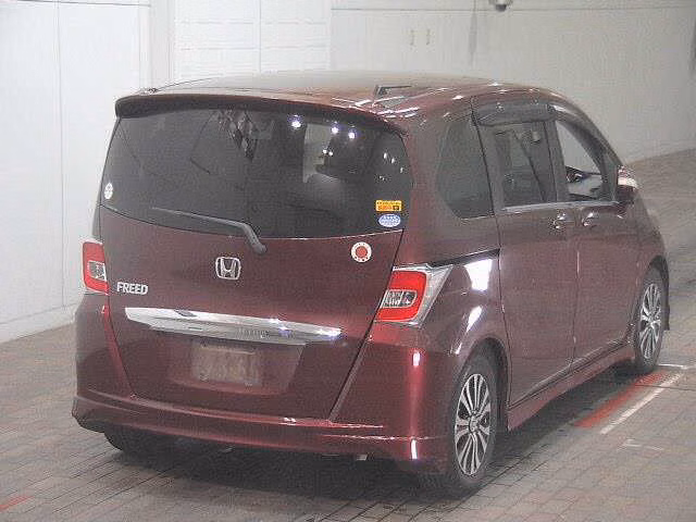 HONDA FREED