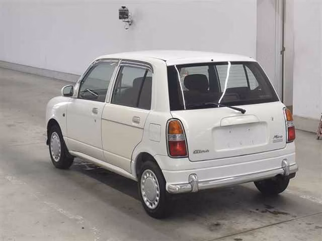 DAIHATSU MIRA GINO
