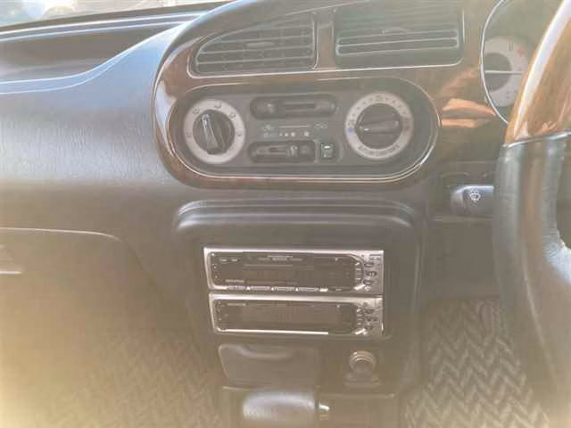 DAIHATSU MIRA GINO