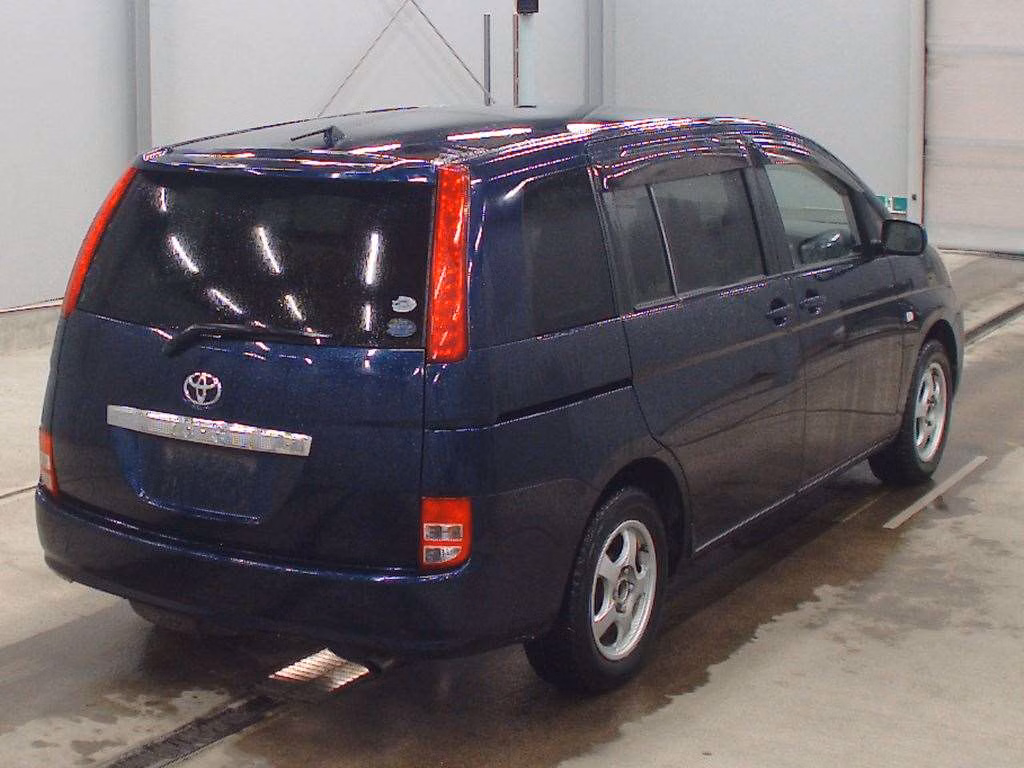 TOYOTA ISIS