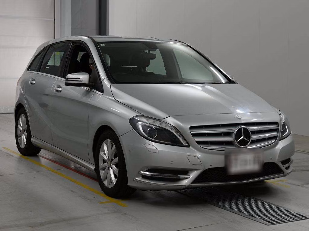 MERCEDES-BENZ B-CLASS