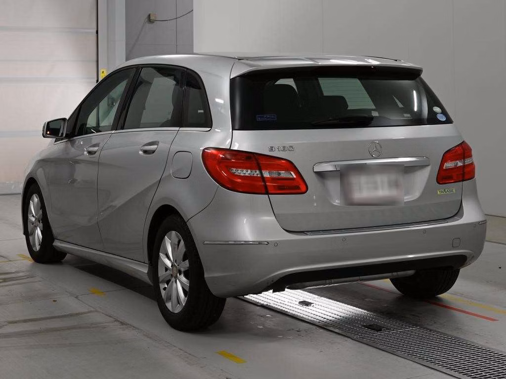 MERCEDES-BENZ B-CLASS