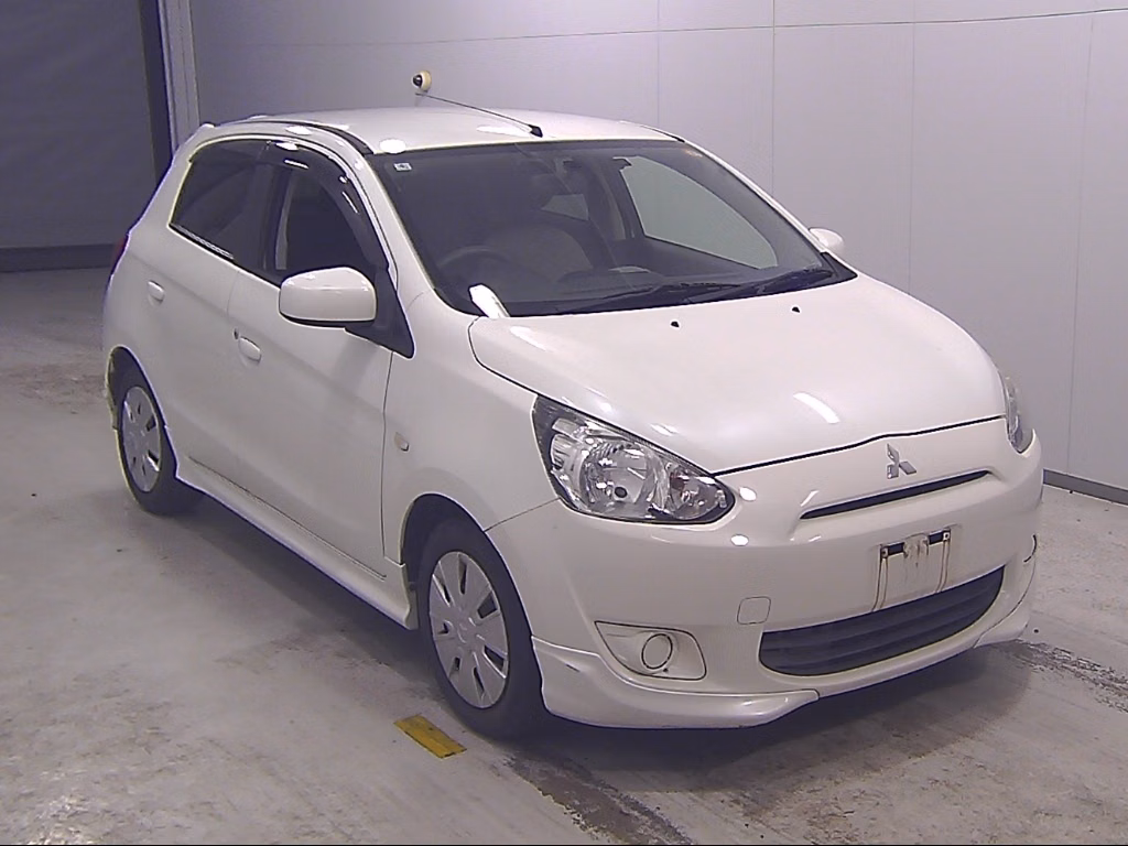 MITSUBISHI MIRAGE