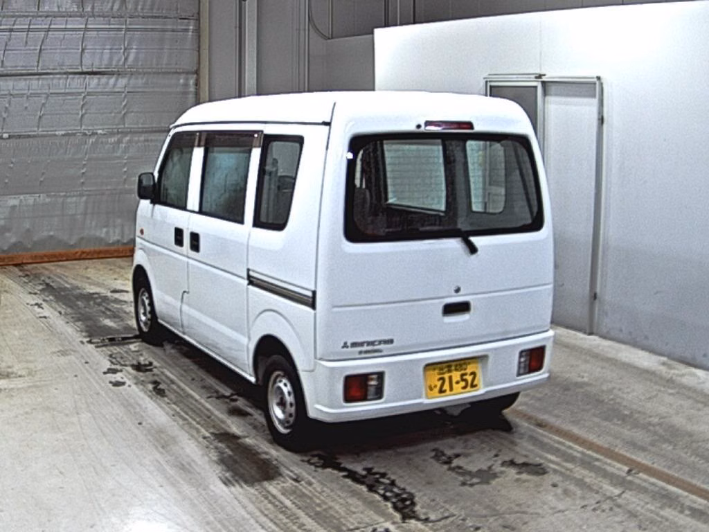 MITSUBISHI MINICAB